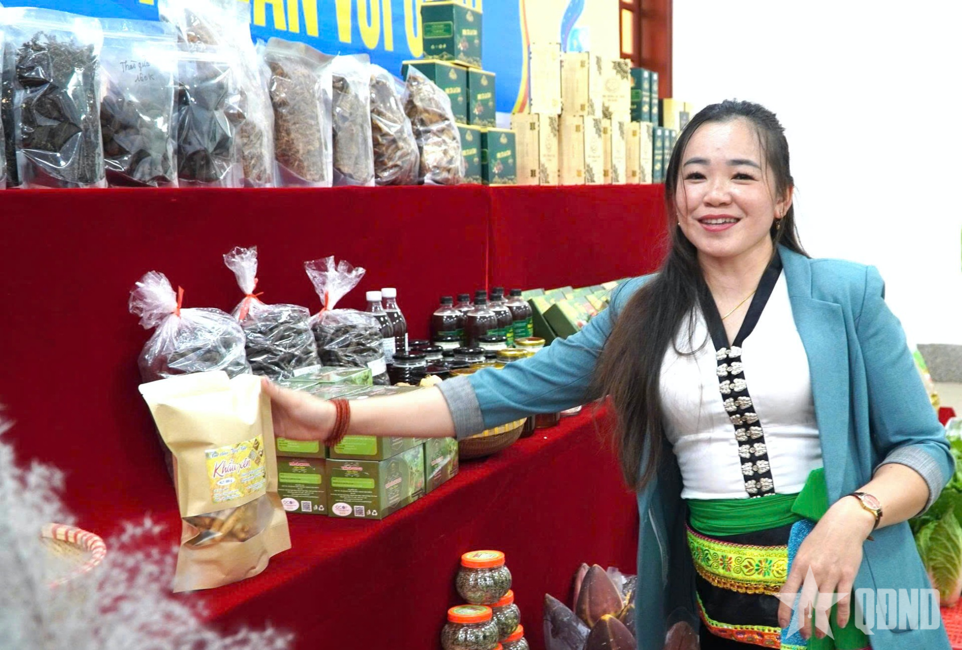 Người giữ lửa nghề truyền thống giữa đại ngàn Pa Tần